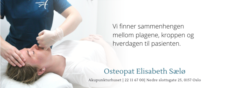 Oteopat Elisabeth som behandler kjevesmerter ved å massere muskulatur. Tekst: Vi finner sammenhengen mellom plagene, hverdagen og kroppen til pasienten.